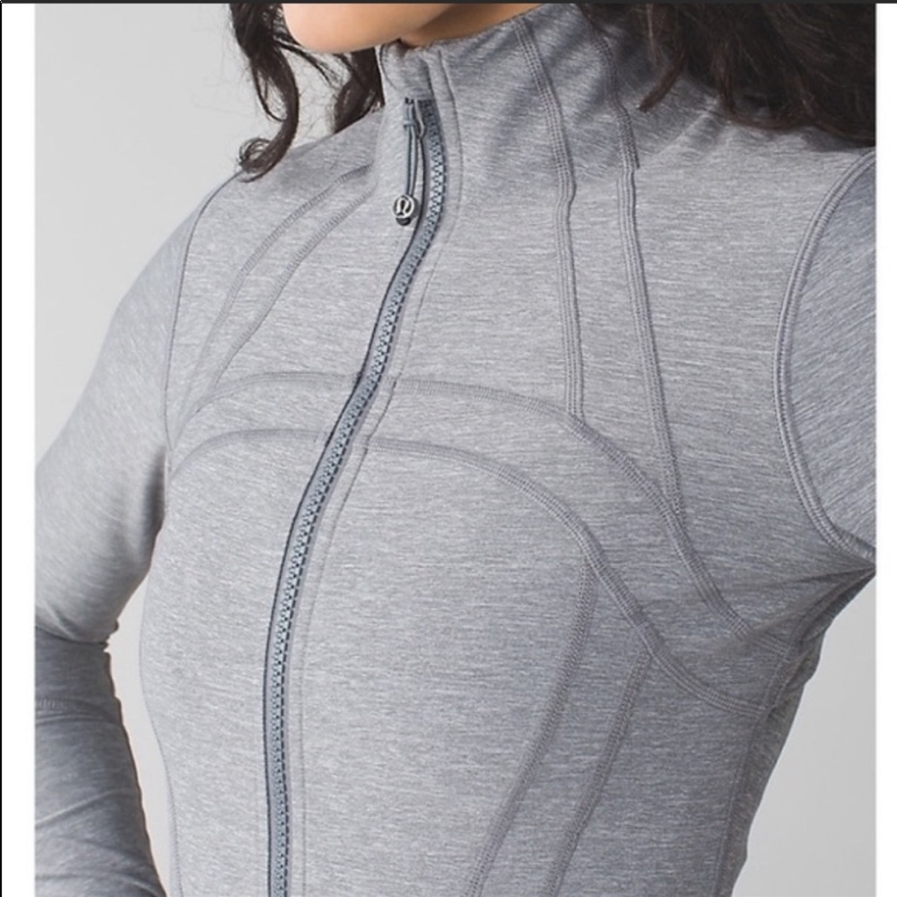 Lululemon define zip up
